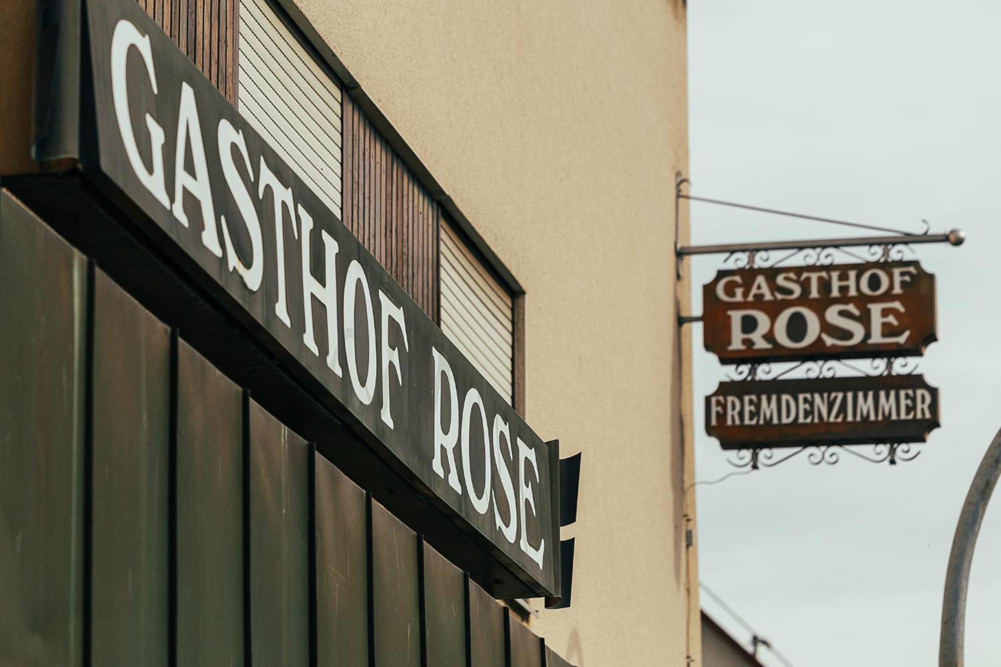 Gasthof Rose 罗伊特林根 外观 照片